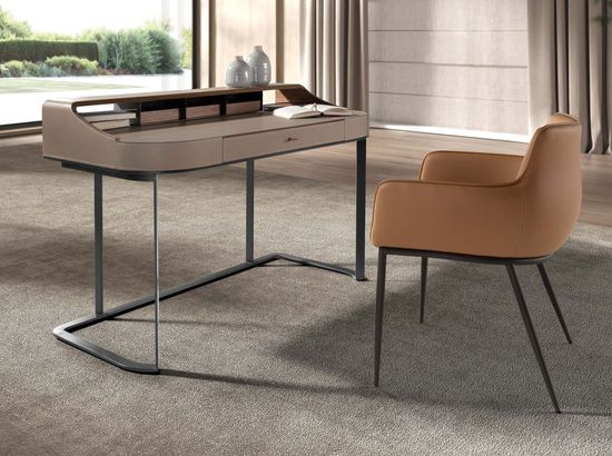 Туалетный столик 3279 из экокожи, ореха и серой стали