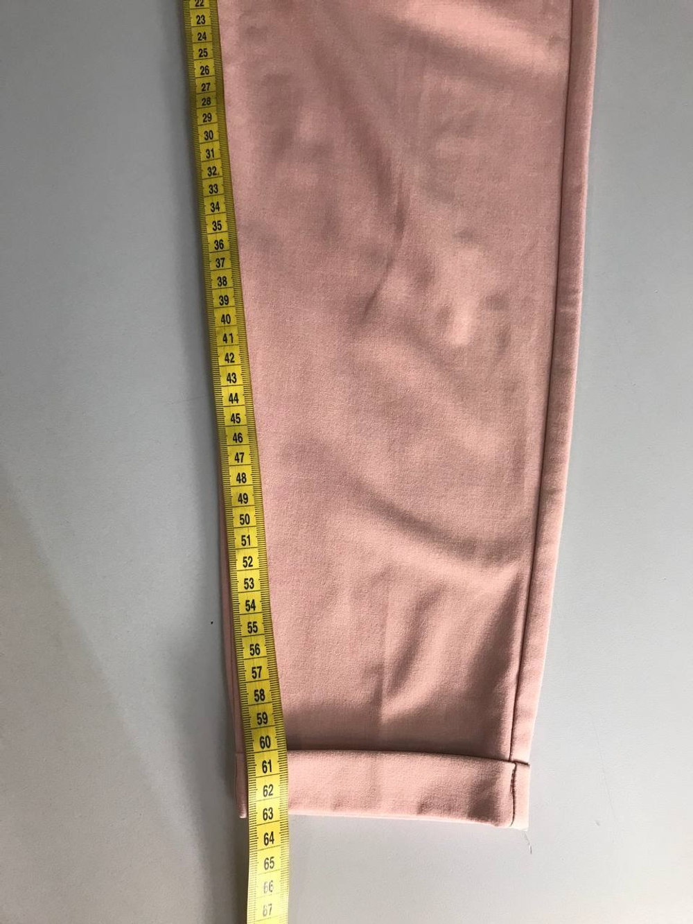 Брюки Bershka красивого цвета, маркировка S, визуально 44 размер