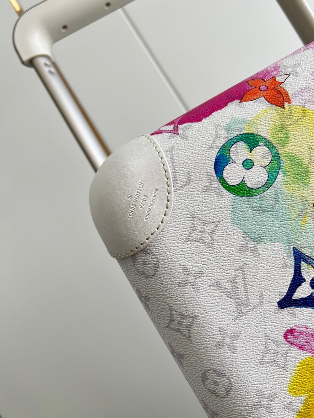 Louis Vuitton Horizon 55 Suitcase
