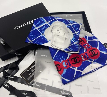 Платок CHANEL