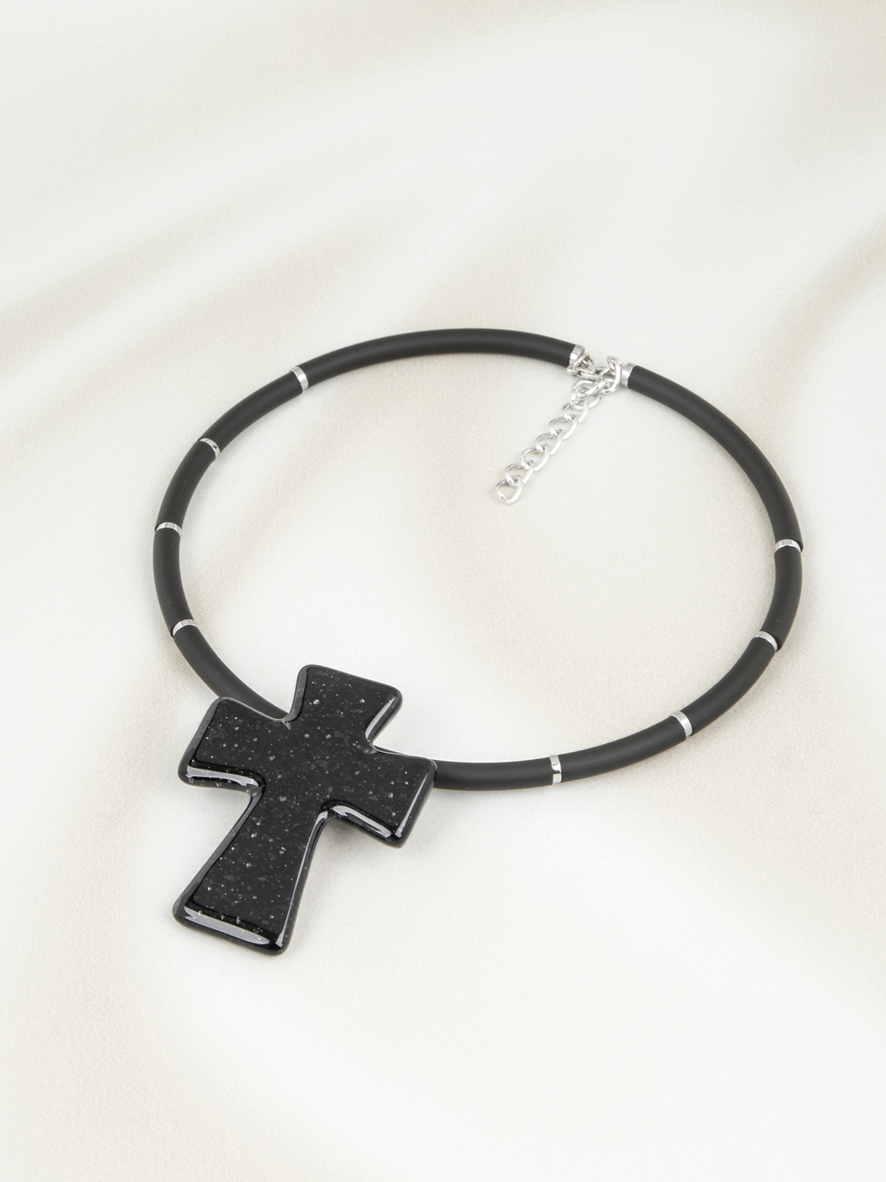 Колье Attraverso Platina