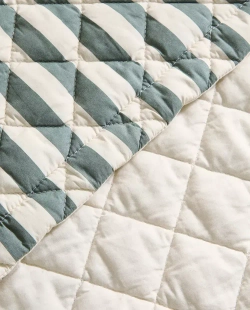 ZARA HOME ДЕТСКОЕ ЛОСКУТНОЕ ОДЕЯЛО В ПОЛОСКУ, ЗЕЛЕНЫЙ