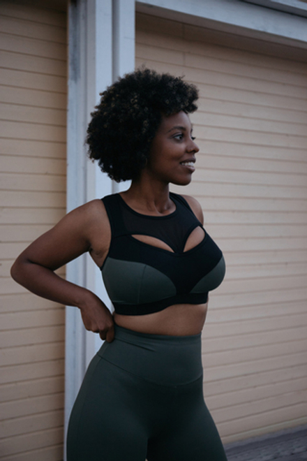 Бюстгальтер спортивный Zebra поролоновая чаша на каркасах (хаки)