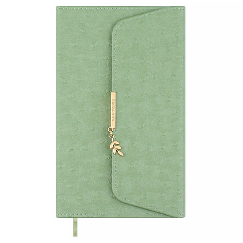 Ежедневник недатированный ESCALADA, А5, 160 л., арт. 70669/ 15 СТРАУС ОЛИВКОВЫЙ (кожзам: 126х211 мм, твёрдый переплёт, материал обложки: искусственная кожа "Страус"; способ крепления блока: ниткошвейный; декор: металлический шильд с декоративной мета