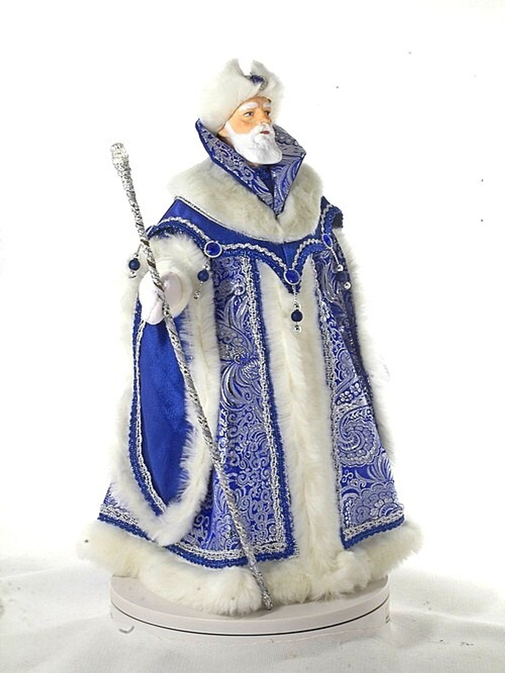 Кукла коллекционная Дед Мороз в боярской шубе из парчи, с посохом.