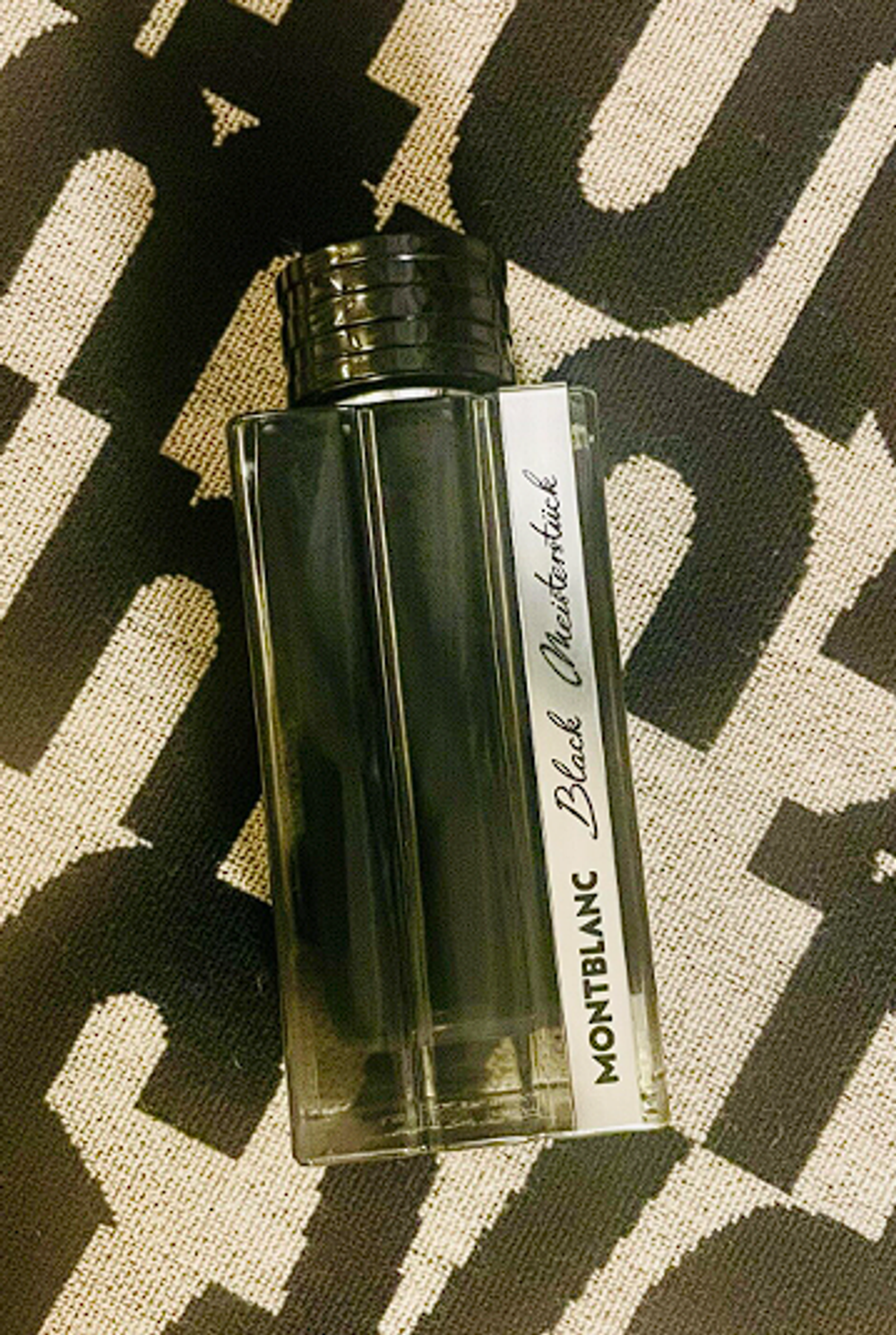Black Meisterstuck Montblanc (duty free парфюмерия)
