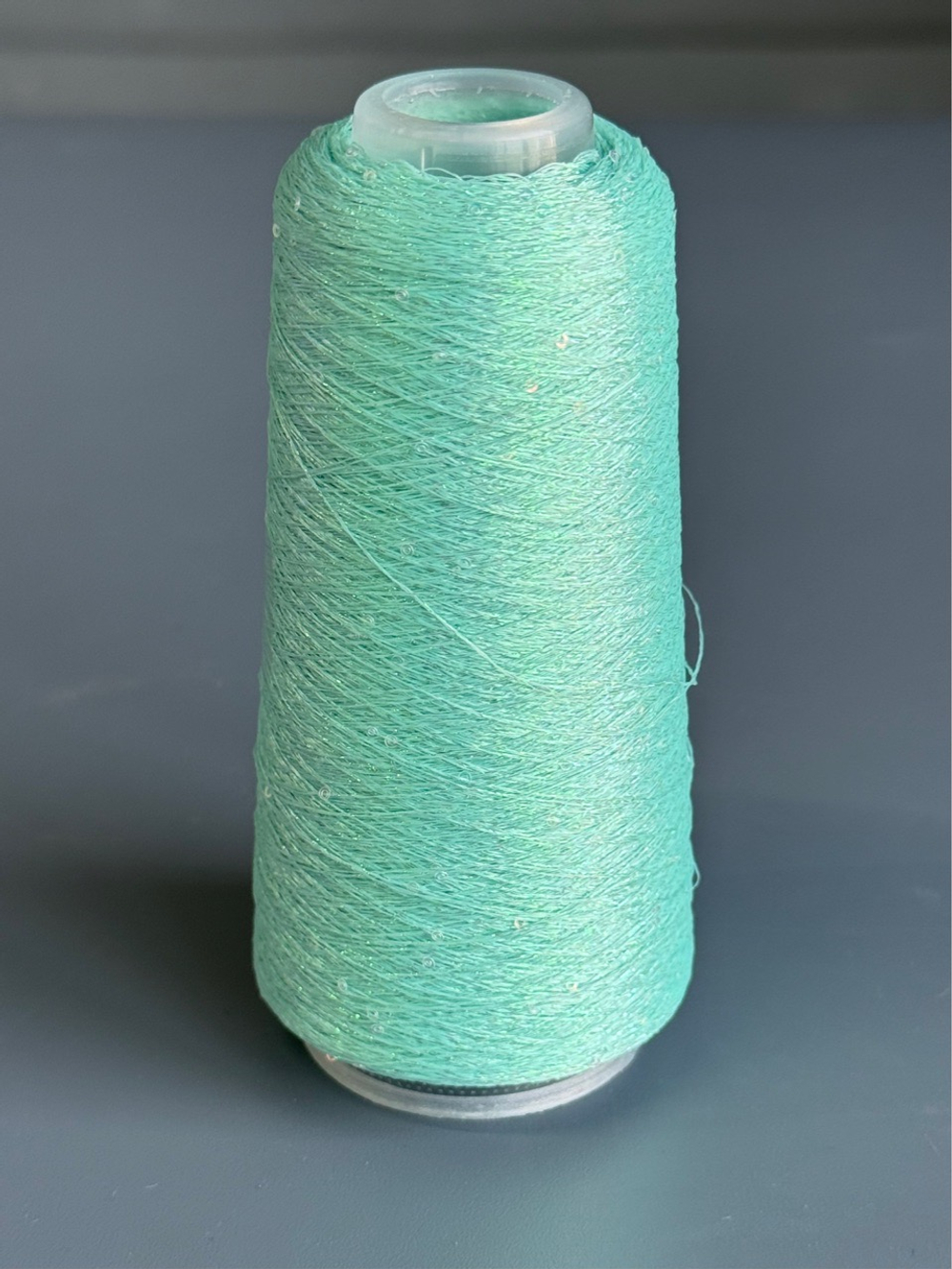 Пряжа Siyue Lurex Sequins пайтка 1,5 мм (28/мятный), 1800м/50гр