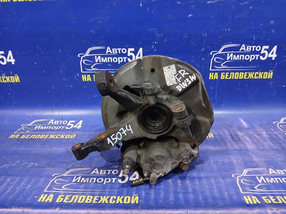 Ступица передняя правая MAZDA DEMIO 1996-2002