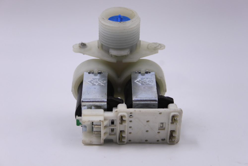 Электромагнитный заливной клапан стиральной машины Whirlpool 461971416991