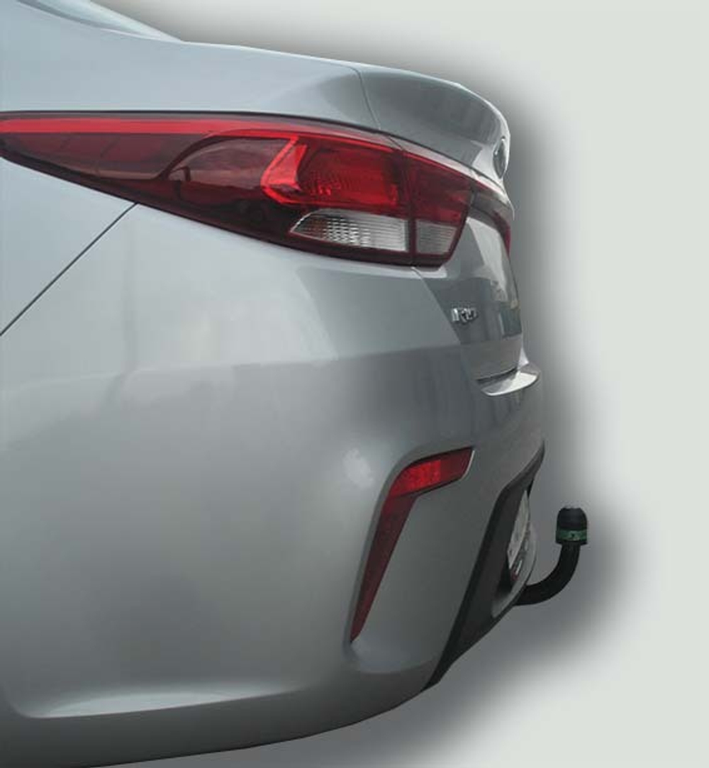 Фаркоп(прицепное) Лидер-Плюс для HYUNDAI SOLARIS 2 (седан) (2017- ) / KIA RIO 4 (только без среднего ПТФ) (2017-)(паспорт и сертификат в комплекте)(без электрики)H228-A