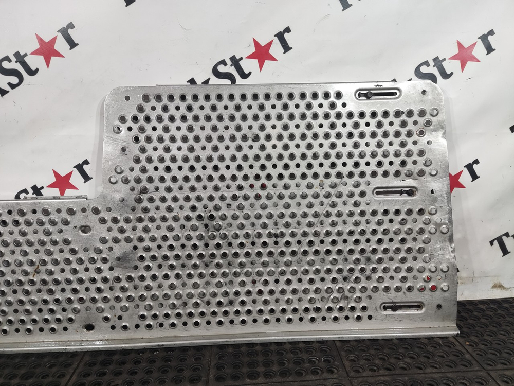 Трап на раму за кабиной