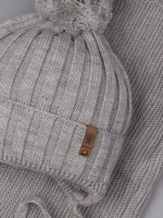 Шапка для мальчика со снудом осенняя