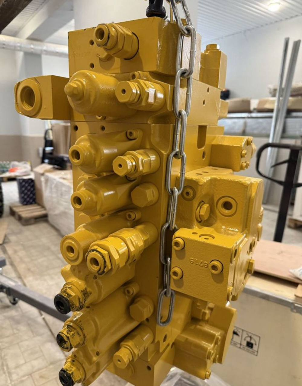 705-52-30560 Насос гидравлический KOMATSU