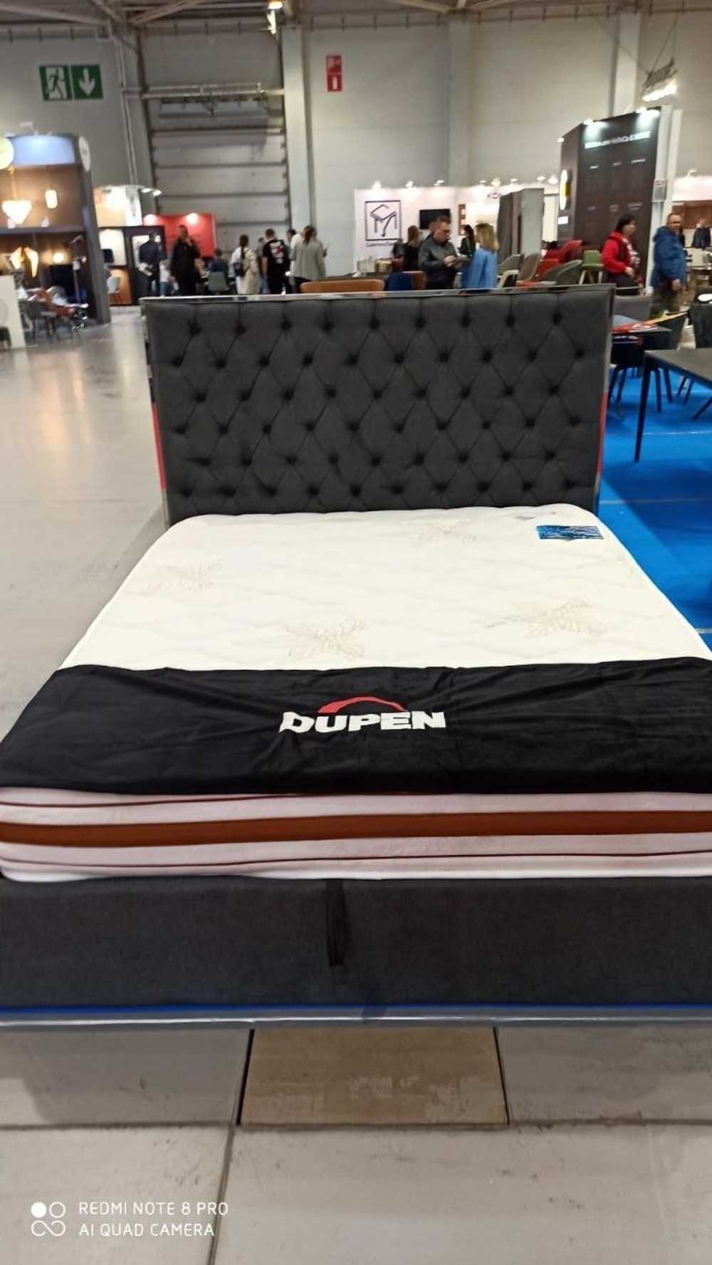 Кровать LBD1704 серая