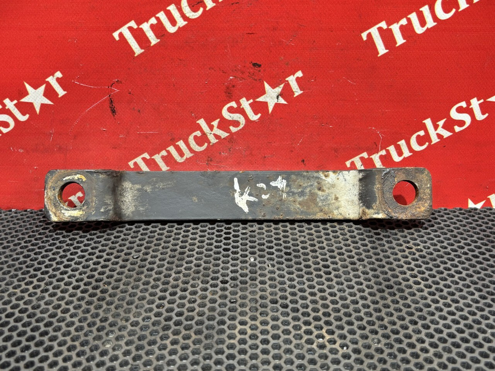 Стойка переднего стабилизатора