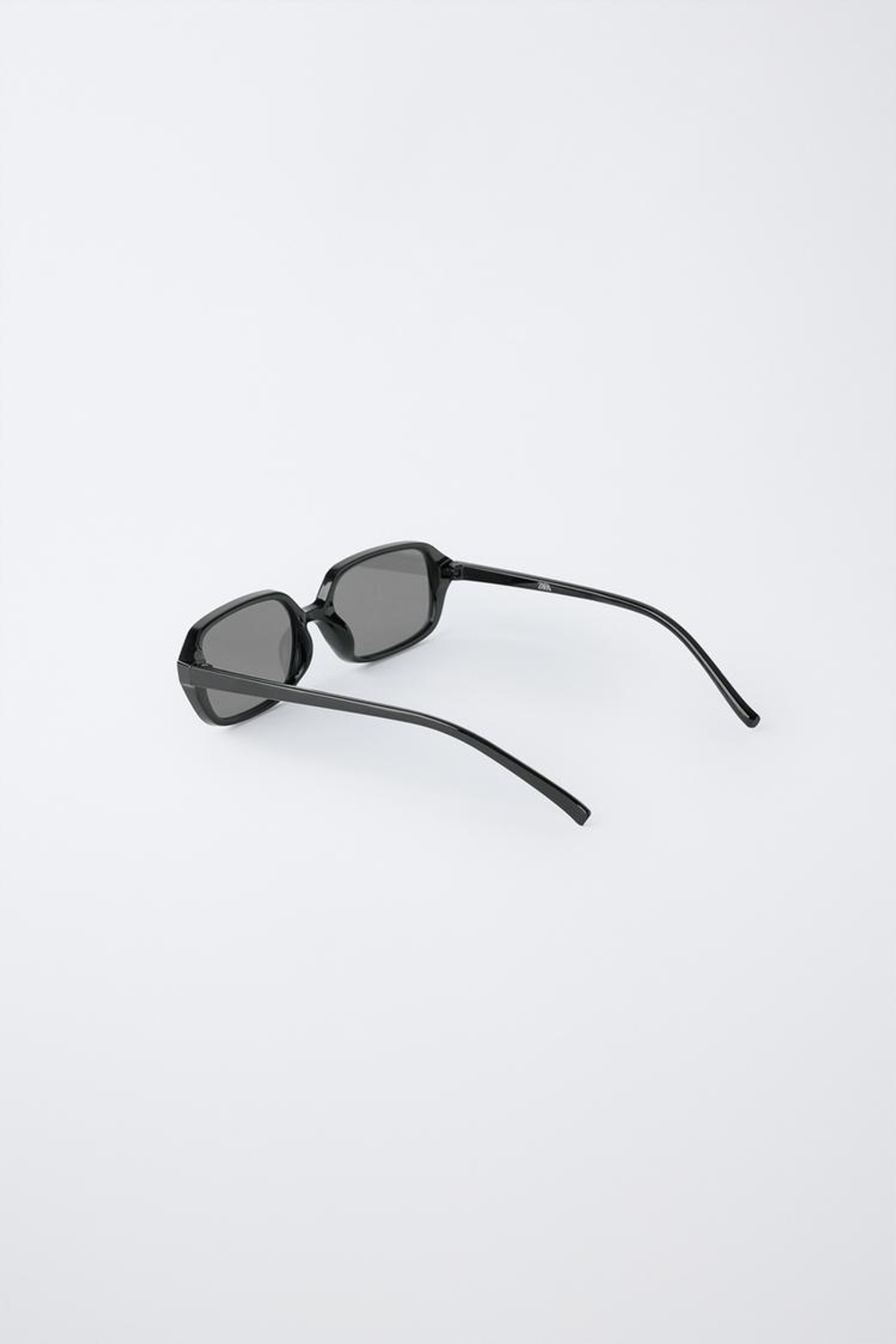 ZARA ПРЯМОУГОЛЬНЫЕ СОЛНЦЕЗАЩИТНЫЕ ОЧКИ В ПЛАСТИКОВОЙ ОПРАВЕ, ЧЕРНЫЙ