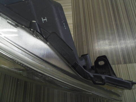 фара правая Toyota Aqua NHP10 52-293