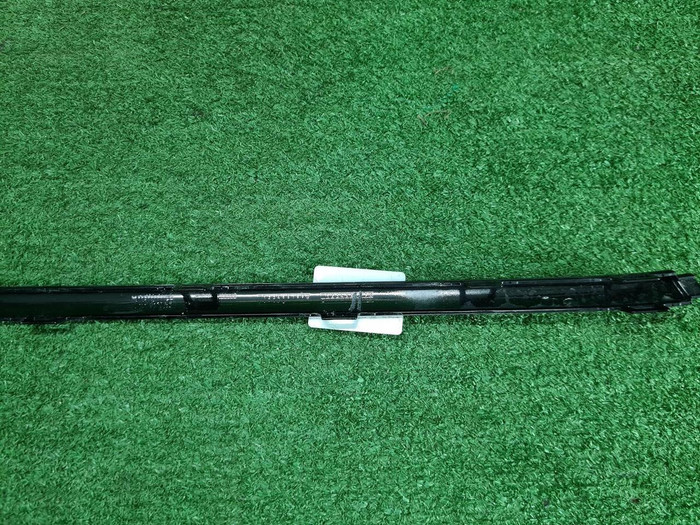 Молдинг перед. бампера Mercedes GLS x167 19-23 AMG