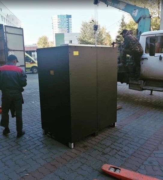 Поставка ИБП Kehua для ГКБ №7 (БСМП)