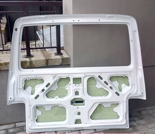 Задняя дверь Volkswagen T4 под стекло (1990-2003)