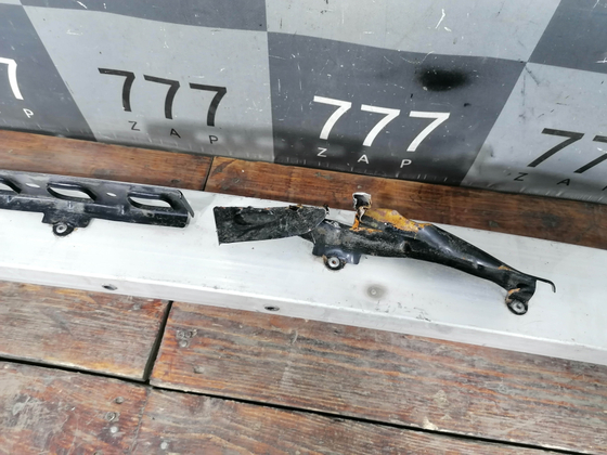 Усилитель переднего бампера Chery Tiggo 4 17-нв Б/У Оригинал 501001549AA