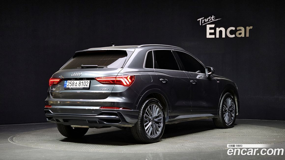 Audi Q3 (F3) 35 TDI Premium (09.2022)