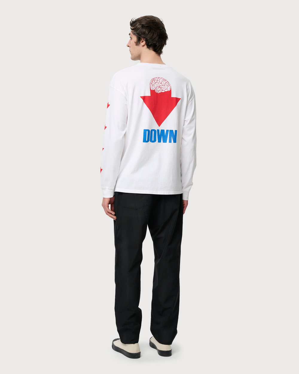 UNDERCOVER ЛОНГСЛИВ БЕЛЫЙ DOWN