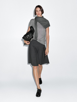 Massimo Dutti Короткая юбка с плиссировкой, шоколадный