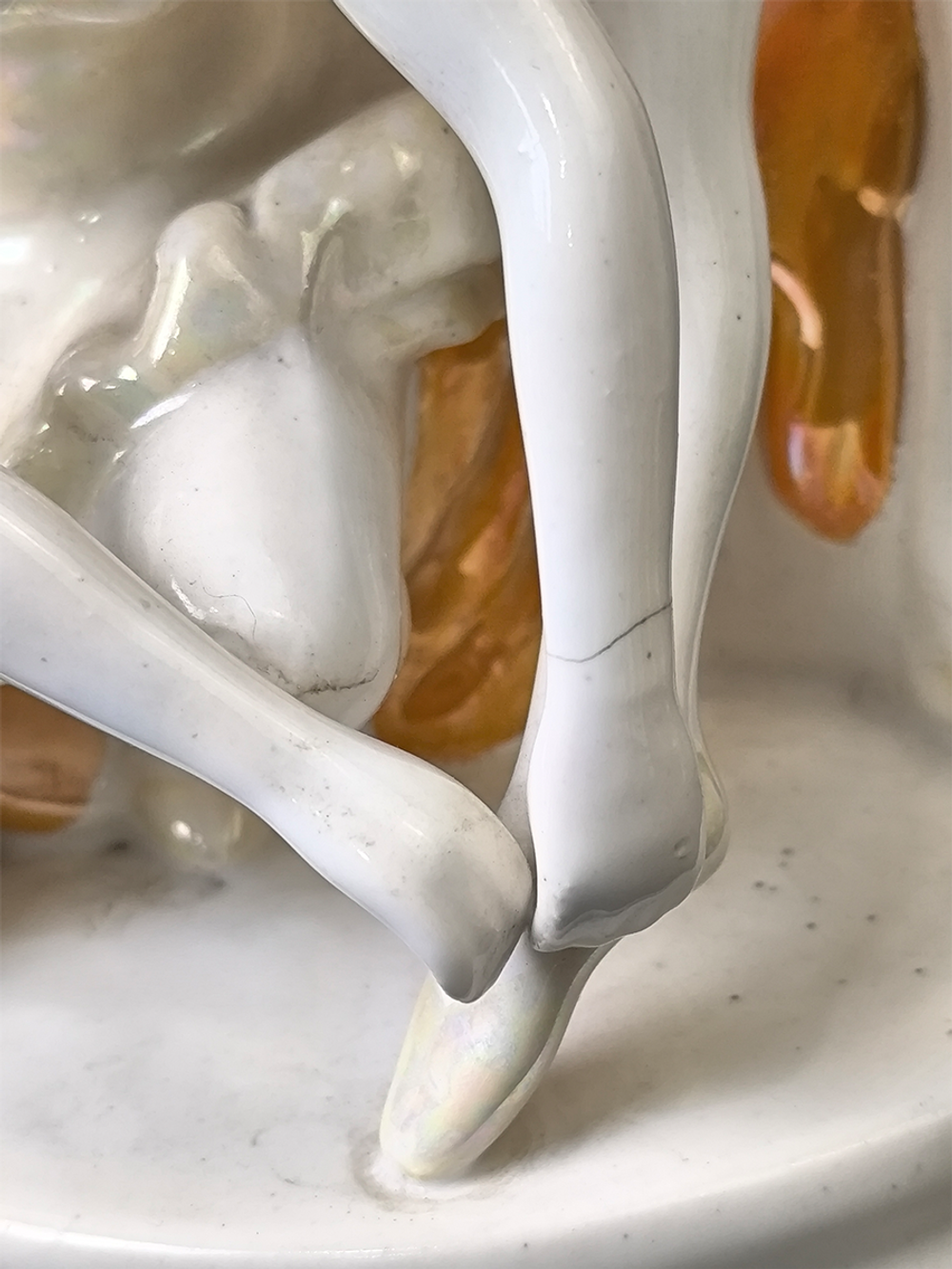 Фарфоровая статуэтка "Балерины перед выступлением" Славянск