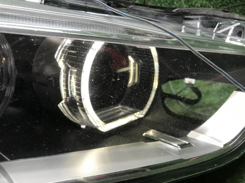 Битая Фара правая BMW X1 F48 (2015-2019) LED