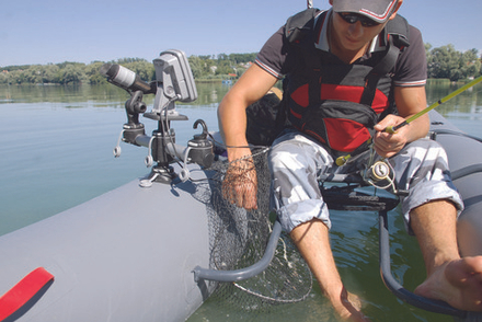 Крючок с фиксатором Hm273, серый