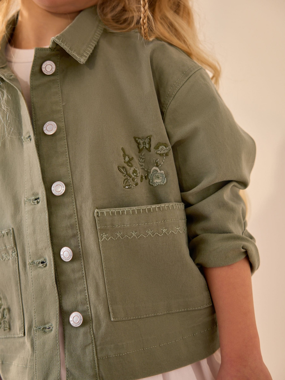 Куртка джинсовая с вышивкой для девочки Next E25-208, Хаки