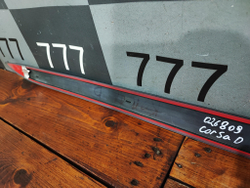 Молдинг двери передней левой Opel Corsa D Новый Оригинал 13270136