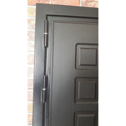 Входная дверь Лекс Гладиатор 3К №81 Бетон серый, молдинги хром