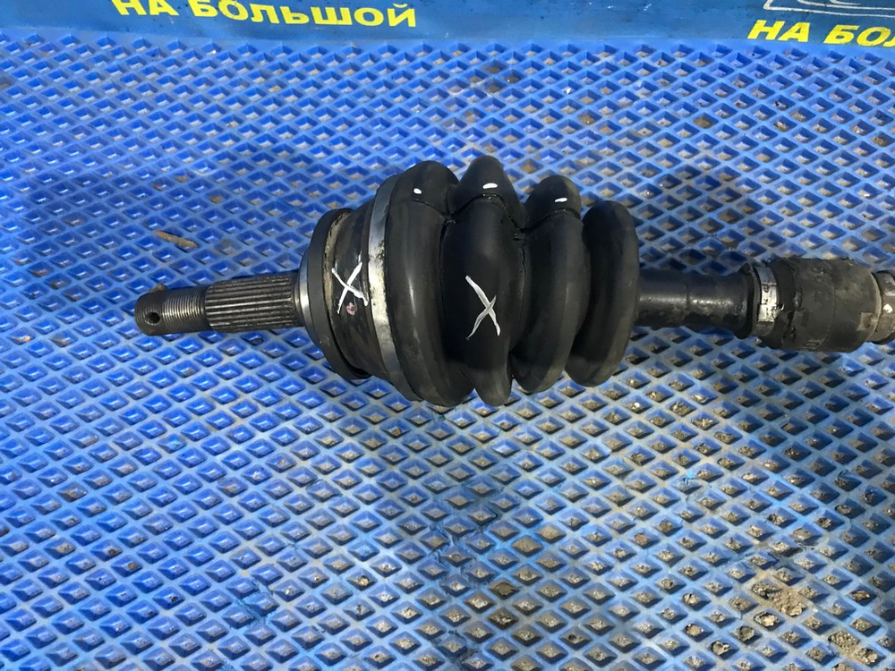 Привод передний правый NISSAN BLUEBIRD 1993