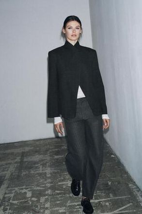 Новинки ZARA
