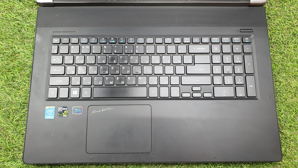 Игровой 17.3" Acer i7/12 Gb/GTX960M 4GB/FHD