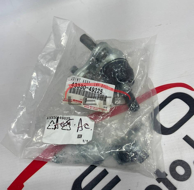 Шаровая опора нижняя правая 43330-49225 4333049225