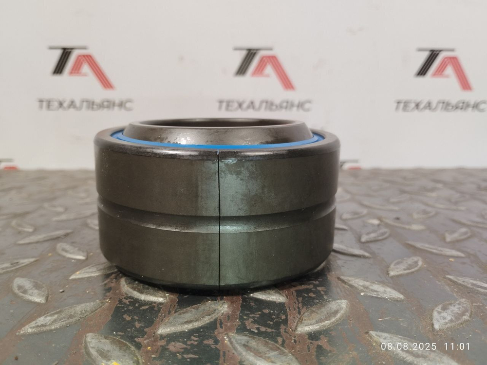 Втулка 5J-1446