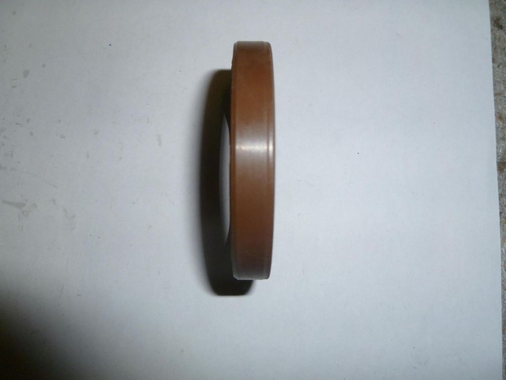 Сальник (50х62х9) вала коленчатого задний KM2V80/Rear oil seal