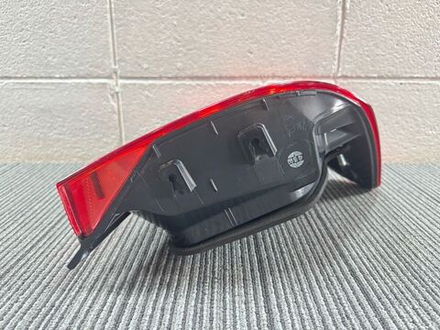 стоп правый Toyota Corolla Axio NZE161 165 12-598