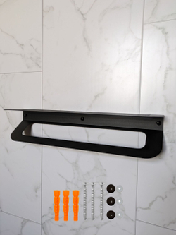 Полка для ванной комнаты 54см с держателем полотенец