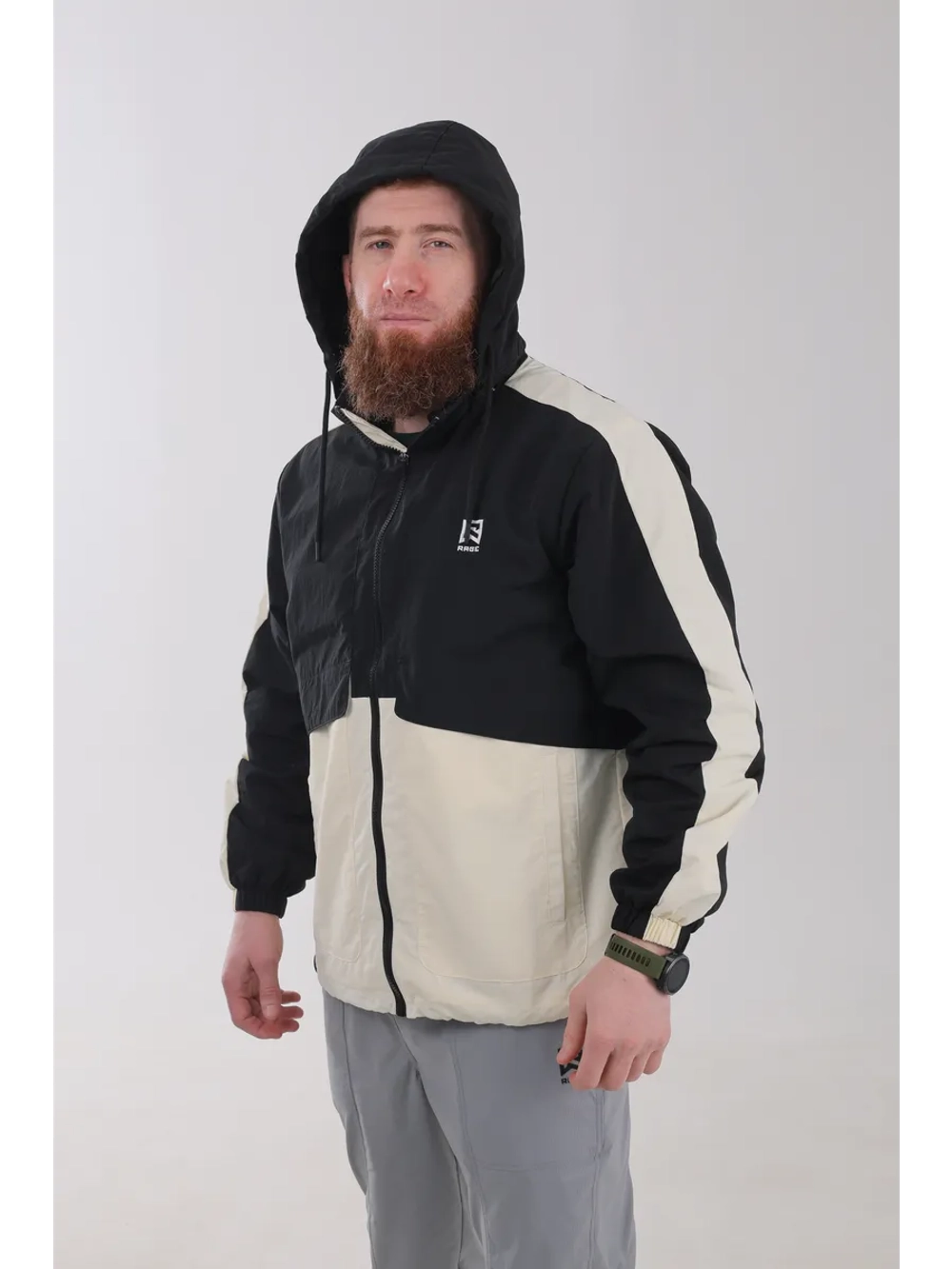 Куртка ветровка с капюшоном влагозащитная