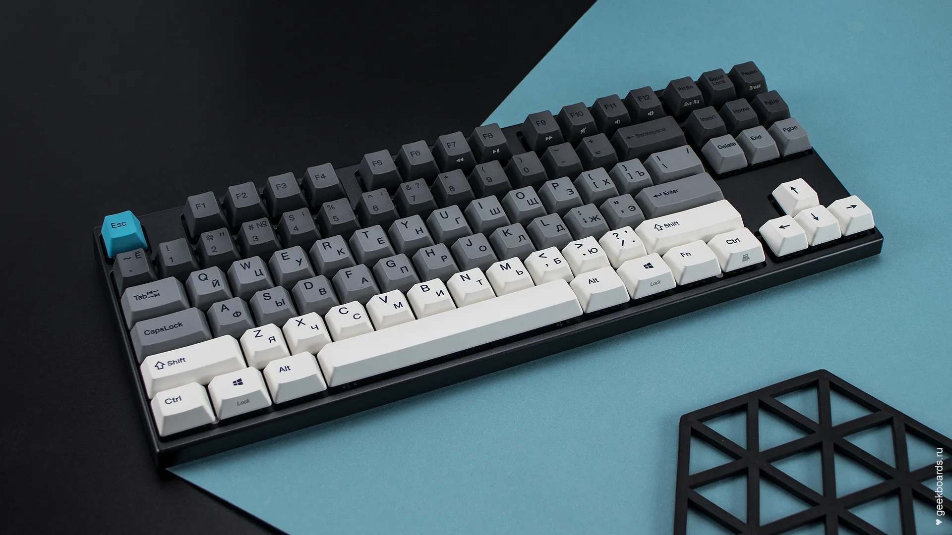 Varmilo Yakumo V2 87 — купить на сайте профессиональных клавиатур Geekboards