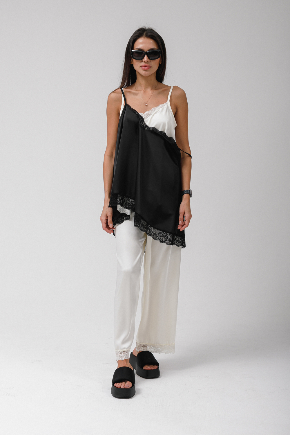 Топ шелковый с кружевом (шампань)