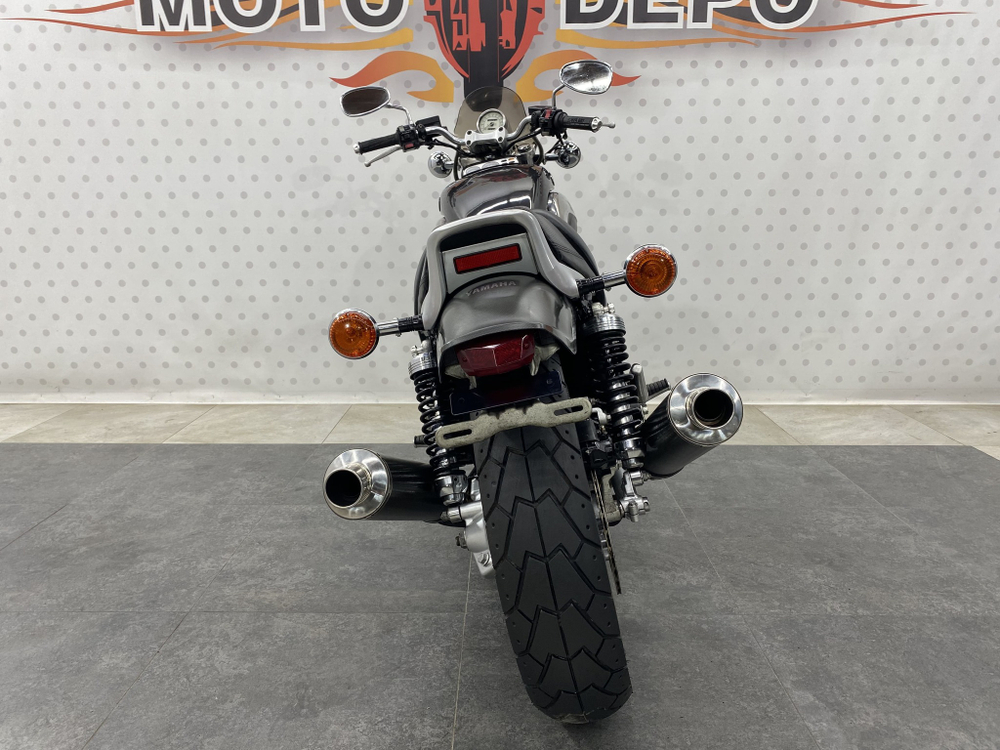 Yamaha V-Max 1200 , 2002