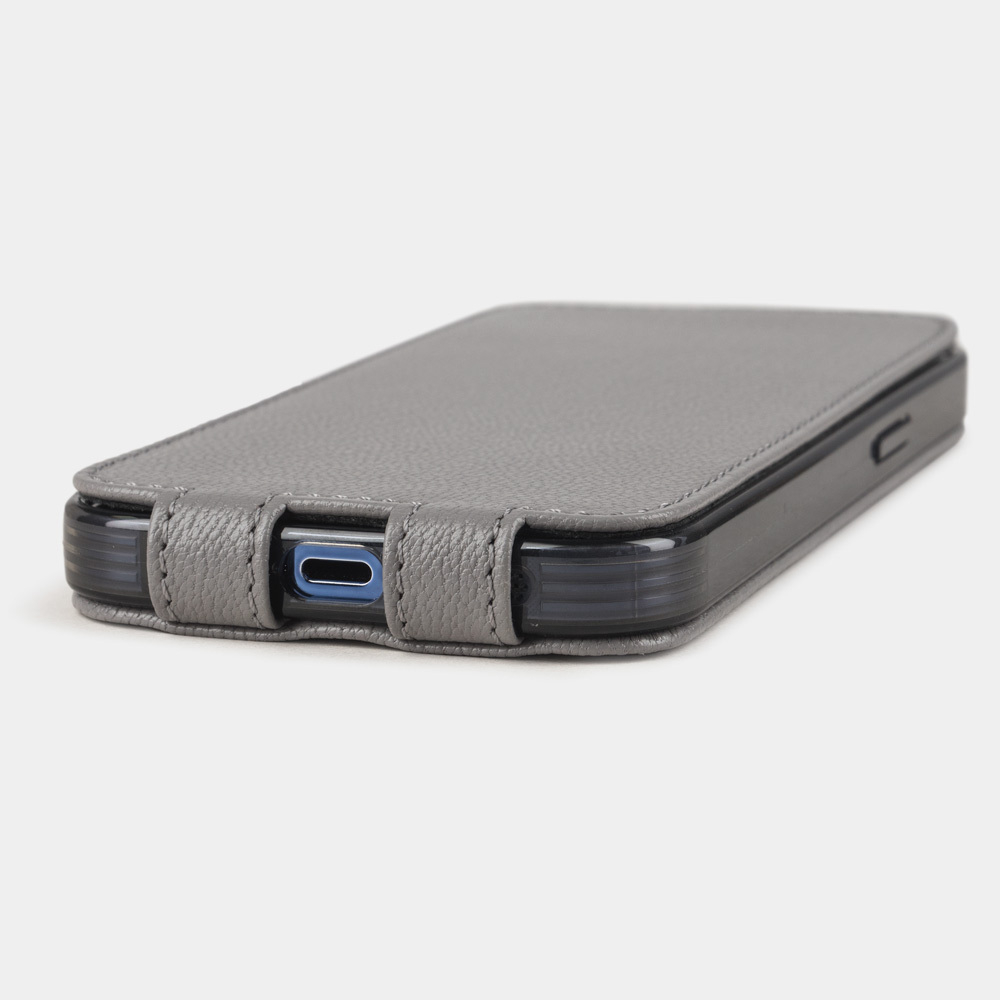 Чехол для iPhone 14 Pro из кожи козы, стального цвета