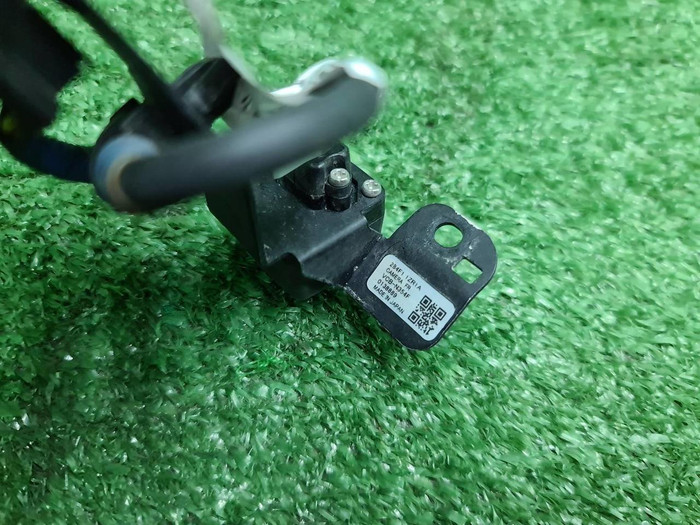 Камера передняя Infiniti QX80 (2013-2014)