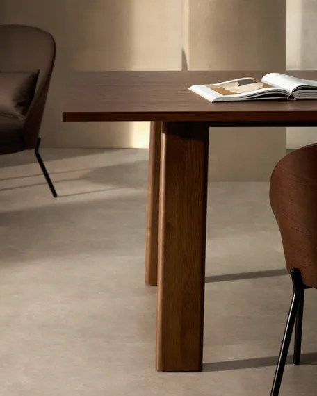 Раздвижной стол Arlen 200-250х95 см, массив дуба и шпон ореха