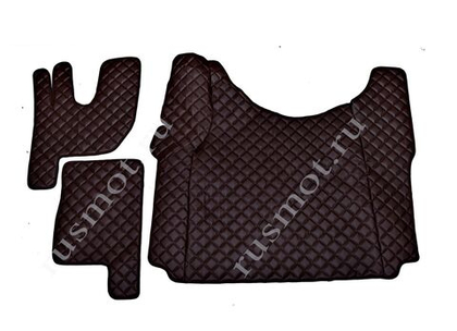 Коврики стеганые из искусственной кожи 24 Renault T 2013-2014 автомат с туннелем (Польша)